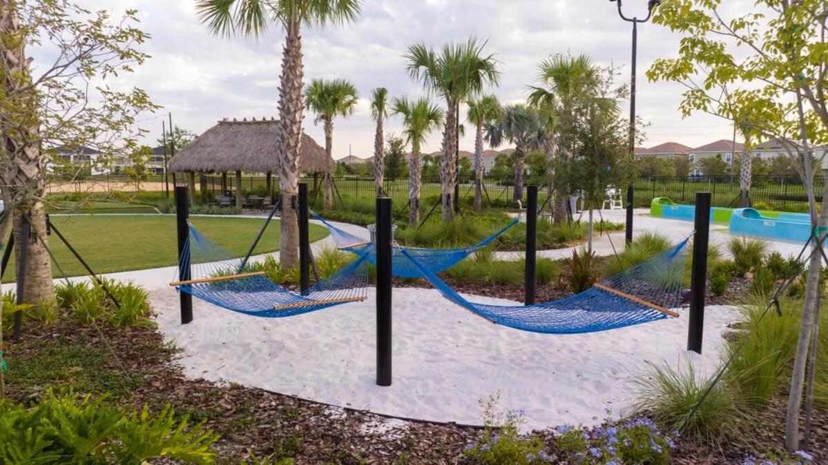 Gorgeous 9bd With Pool And Gameroom At Champions Gate 9088