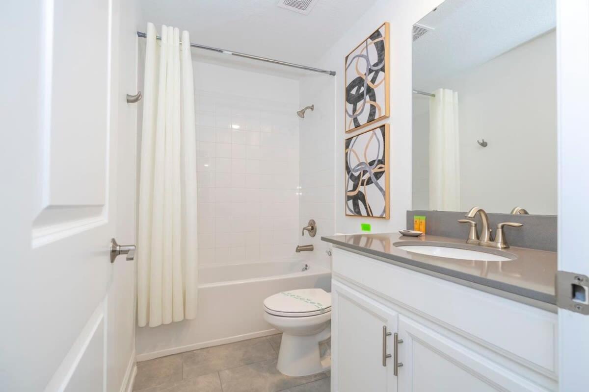 Holiday home Gorgeous 9bd With Pool And Gameroom At Champions Gate 9088