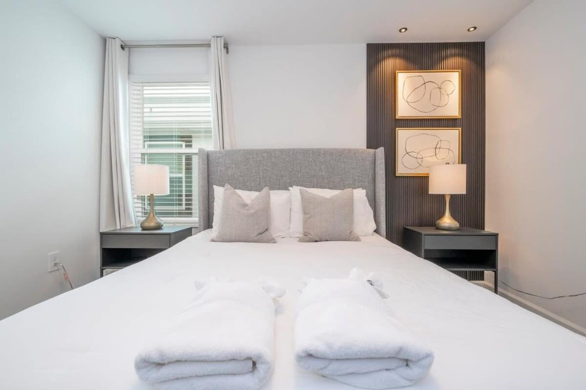 Hébergement de vacances Gorgeous 9bd With Pool And Gameroom At Champions Gate 9088 *