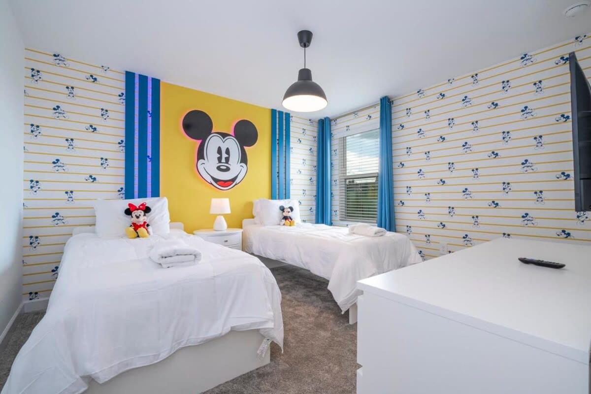 Hébergement de vacances Gorgeous 9bd With Pool And Gameroom At Champions Gate 9088
